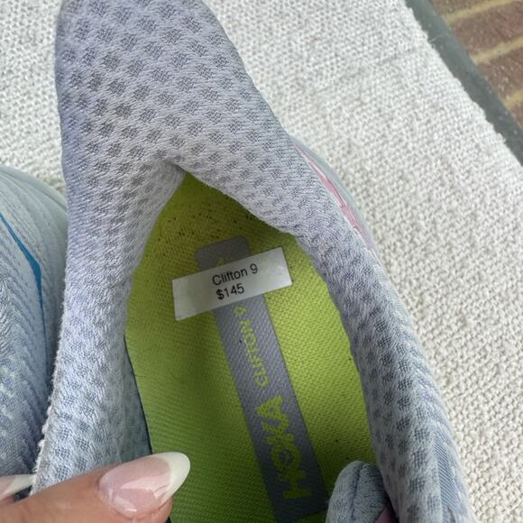 Hoka One One Clifton 9 Women's  Running Shoes (NIB) GLLS Gull / Sea Ice Size 8 - Picture 4 of 13